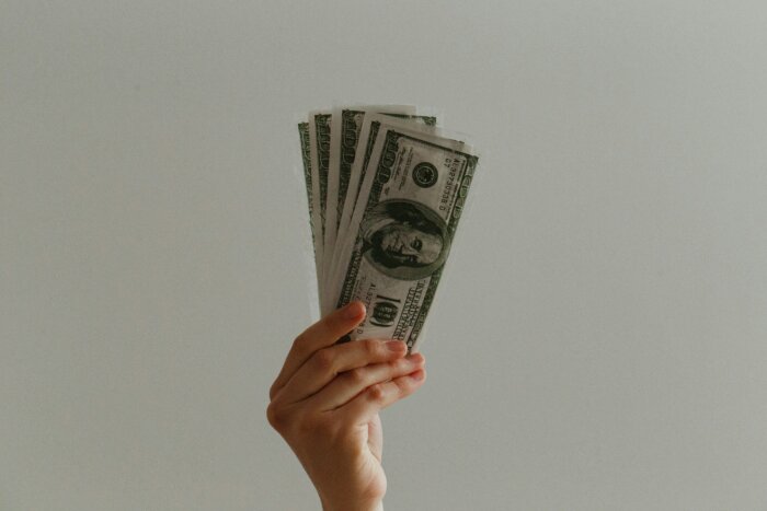 「給料」ってなに？